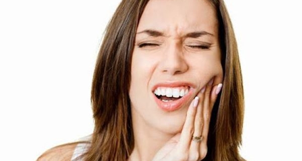Cosa fare in caso di forte mal di denti