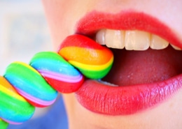 Come ridurre l'effetto dello zucchero sui dentiCome ridurre l'effetto dello zucchero sui denti