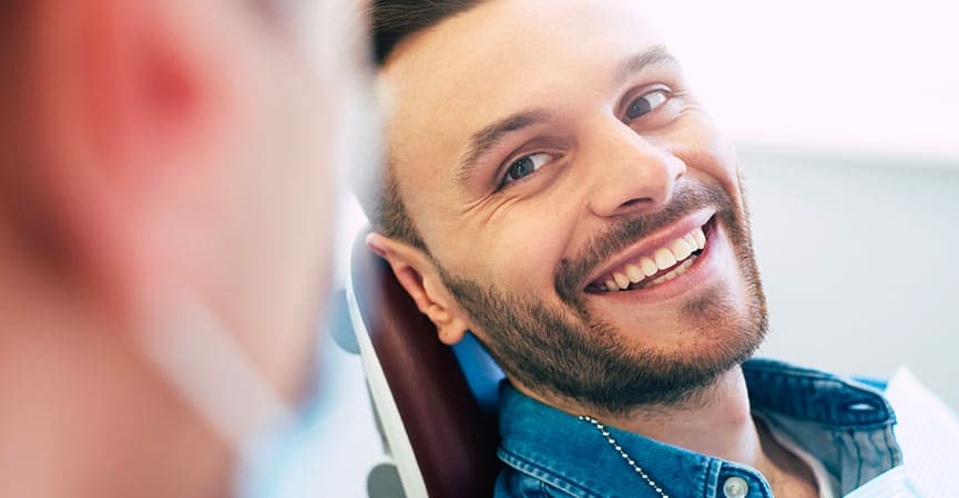 Contenzione dei denti: come mantenere il tuo sorriso splendente anche dopo l'Ortodonzia. Cannizzo Studio Milano